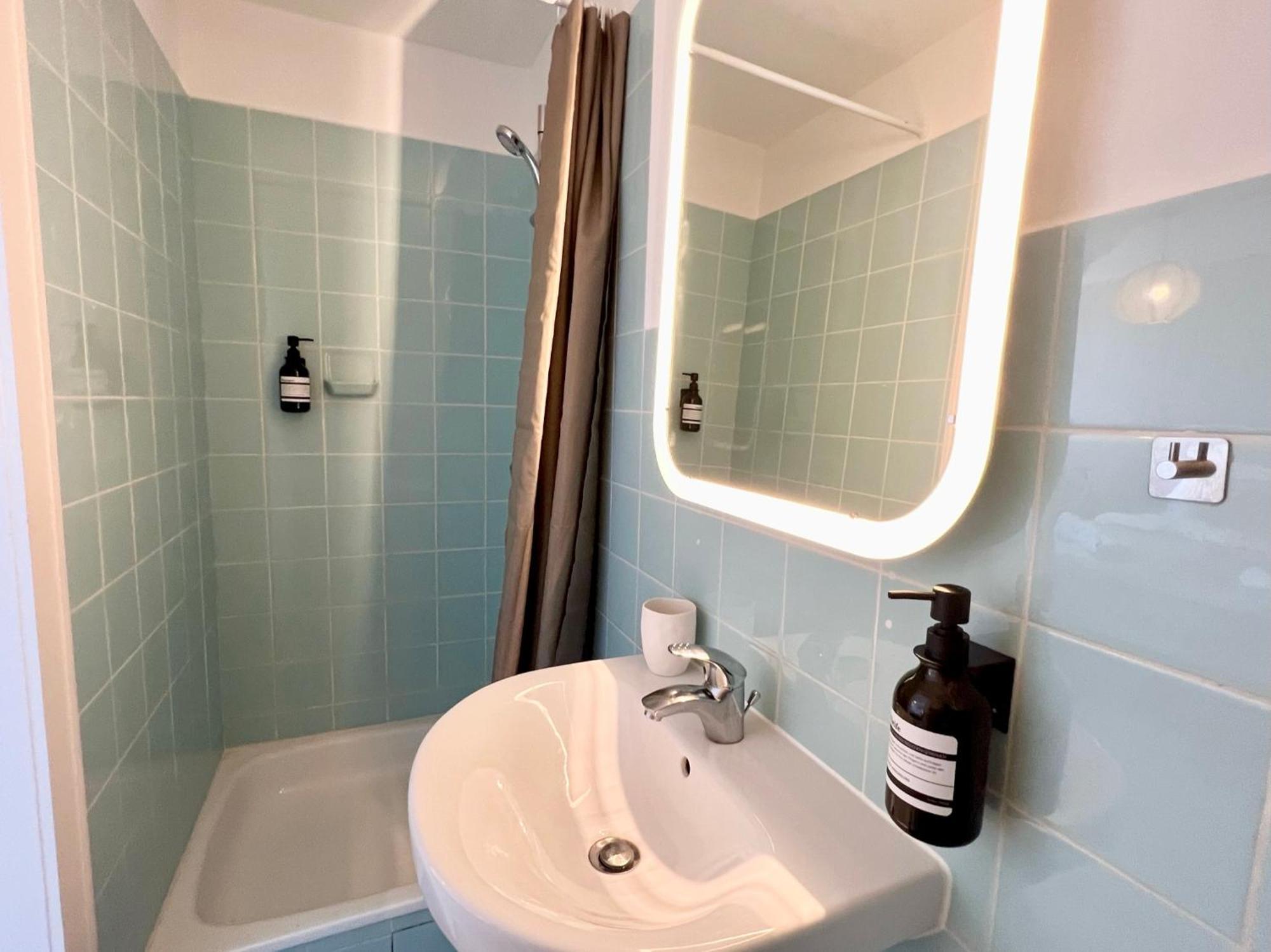Kleine, Gemuetliche Apartments Im Herzen Von Buesum Extérieur photo